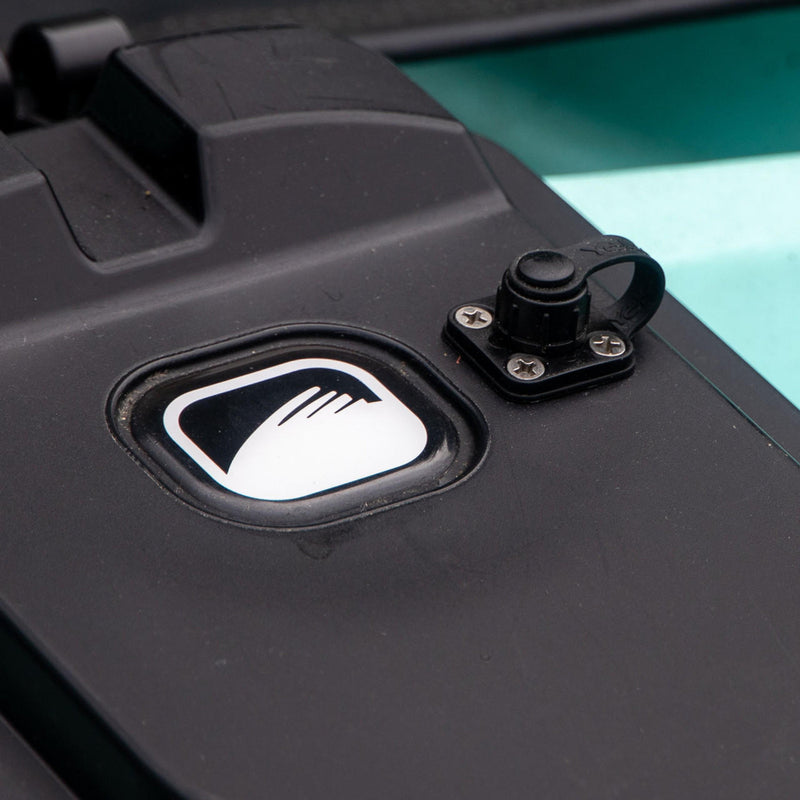 Load image into Gallery viewer, YakAttack Through Hull Panel Connector