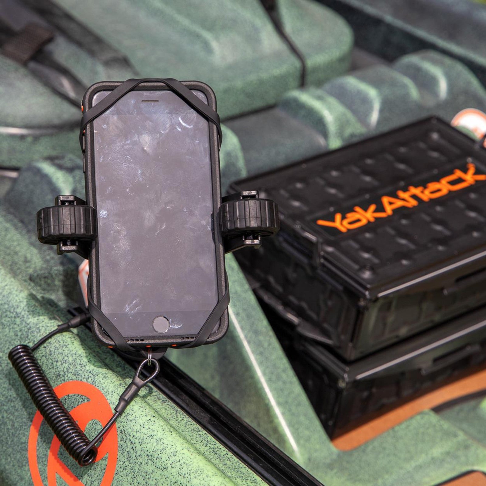 YakAttack RotoGrip Phone Holder with 1